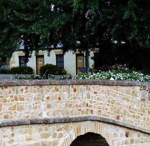 Bridge Cottage - New Castle Holiday 0