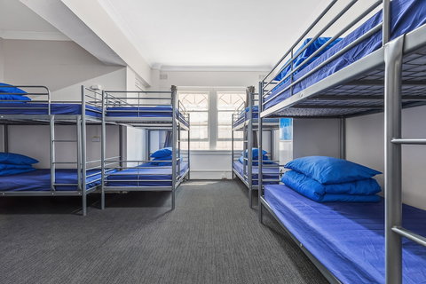 Ady's Place Backpackers - New Castle Holiday 1