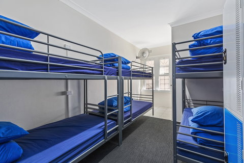 Ady's Place Backpackers - New Castle Holiday 2