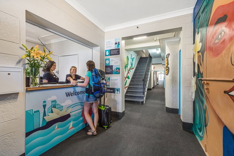 Ady's Place Backpackers - New Castle Holiday 0