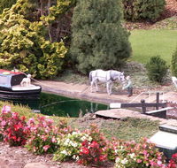 Ivy  Roses Boutique Apartments - New Castle Holiday