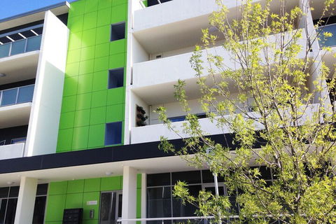Ivy & Roses Boutique Apartments - New Castle Holiday 4