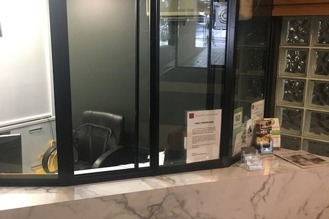 Spring Hill Central Apartments - New Castle Holiday 4