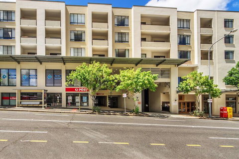 Spring Hill Central Apartments - New Castle Holiday 1