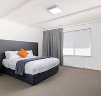 Mick O'Shea's - New Castle Holiday