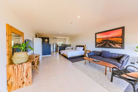 COAST Motel And Apartments - New Castle Holiday 5