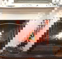 Surgeons Cottage - New Castle Holiday