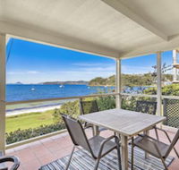 Tuscan Waterfront 1/213 Soldiers Point Road - New Castle Holiday
