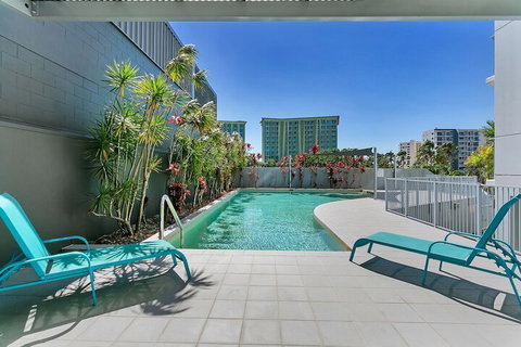 Centrepoint Apartments - New Castle Holiday 3