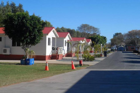 Outback Oasis Caravan Park - New Castle Holiday 2