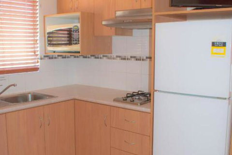 Outback Oasis Caravan Park - New Castle Holiday 3