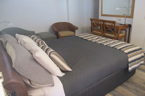 Dalby Parkview Motel - New Castle Holiday 6