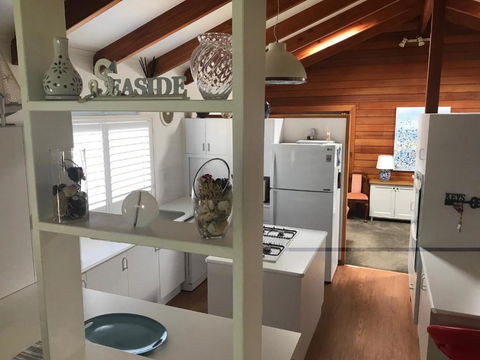 Mollymook Fantastic Holiday House - New Castle Holiday 1