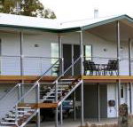 Taits Place Vineyard B  B - New Castle Holiday