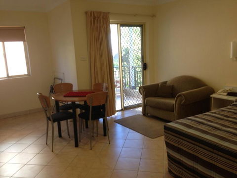 Bel Mondo Apartments - New Castle Holiday 6