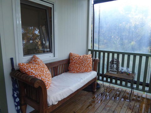 Buddha Cottage Springbrook - New Castle Holiday 1