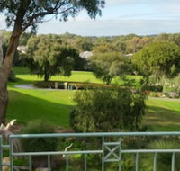Joondalup Golf Retreat - New Castle Holiday
