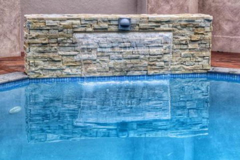 Beach Haven Poolside - New Castle Holiday 5