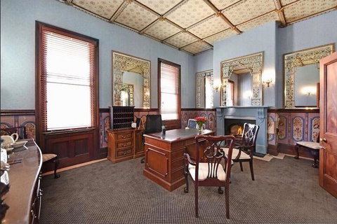 Hotel Etico At Mount Victoria Manor - New Castle Holiday 2