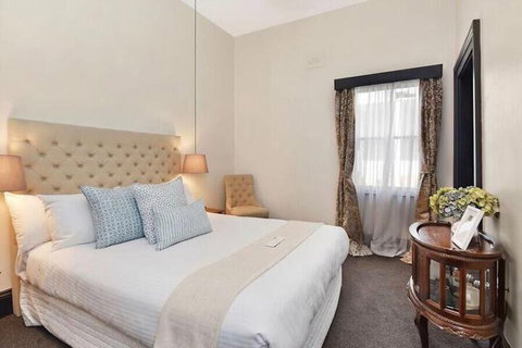 Hotel Etico At Mount Victoria Manor - New Castle Holiday 5