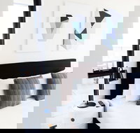 Parc Hotel Bundoora - New Castle Holiday