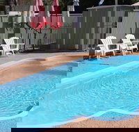 Country Roads Motor Inn Gayndah Qld - New Castle Holiday