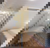 Nagambie Caravan Park  Motel - New Castle Holiday