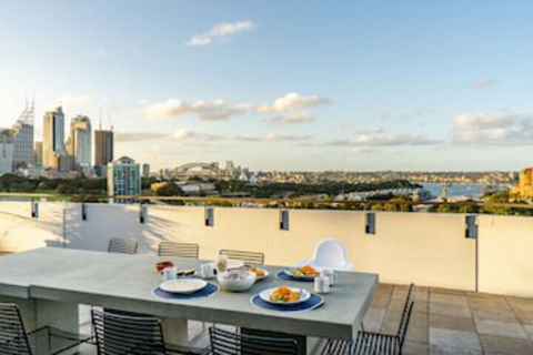 Sydney East Luxury Apartment - New Castle Holiday 0