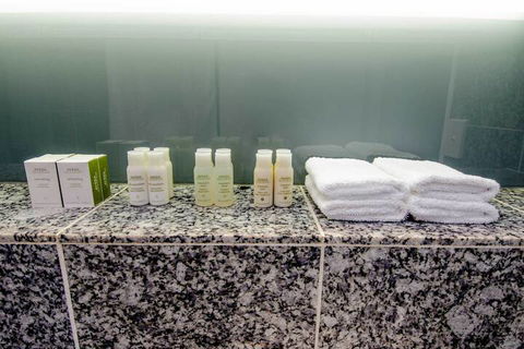 Sydney East Luxury Apartment - New Castle Holiday 7