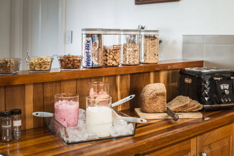 Noah's - New Castle Holiday 2