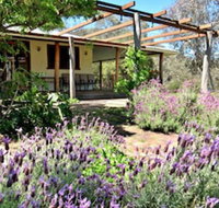 Capertee National Park Cottages - New Castle Holiday