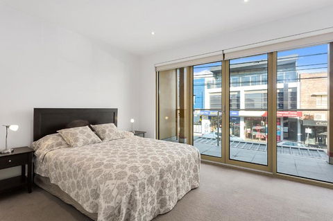 Balwyn Boutique Apartments - New Castle Holiday 3