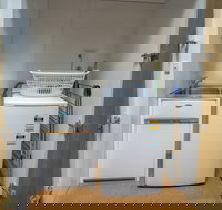 Myer House - New Castle Holiday