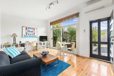 Sunset Over Sea Rosebud McCrae - New Castle Holiday 4