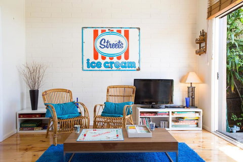 Sunset Over Sea Rosebud McCrae - New Castle Holiday 6