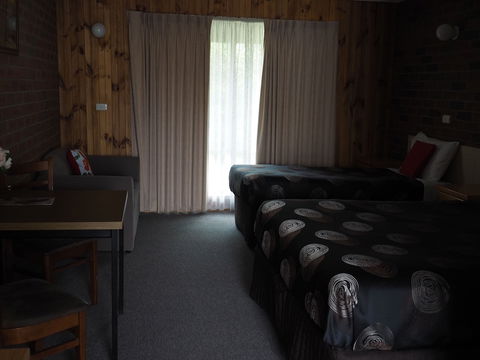 St Arnaud Country Road Motel - New Castle Holiday 1