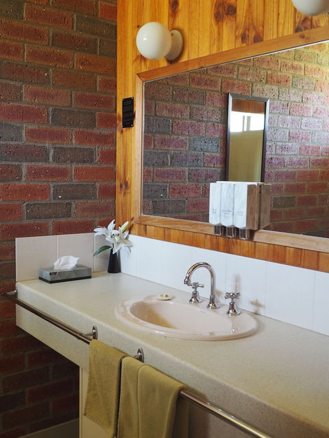 St Arnaud Country Road Motel - New Castle Holiday 4