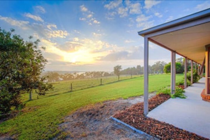 Toorloo Arm VIC New Castle Holiday