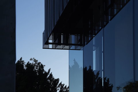 Tribe Perth - New Castle Holiday 0