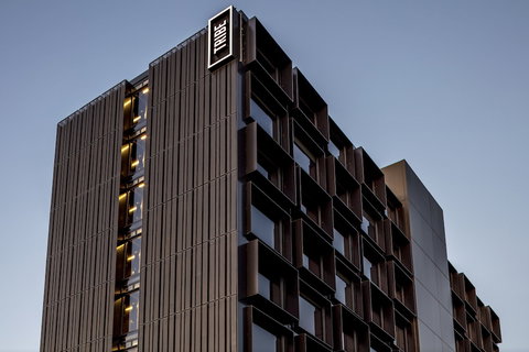 Tribe Perth - New Castle Holiday 3