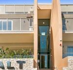 Salt 15 Luxury Apartment - New Castle Holiday