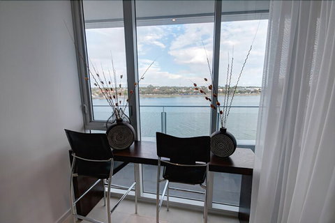 Bridgepoint 502 - New Castle Holiday 3