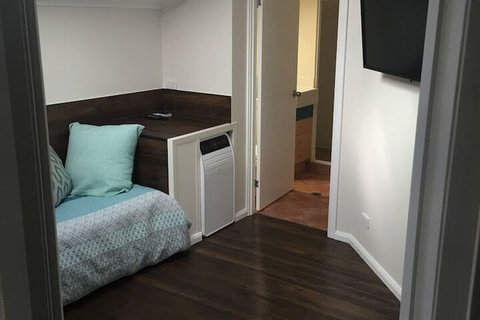 Broadbeach Studios - New Castle Holiday 4