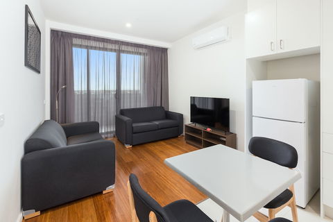 City Edge Dandenong Apartment Hotel - New Castle Holiday 2