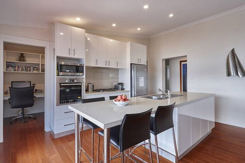 Esperance Landing - Essentially Tas - New Castle Holiday 6