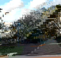 The Madison - New Castle Holiday