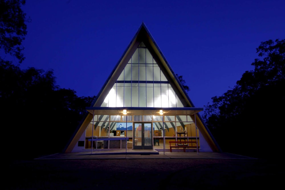 Raymond Island VIC New Castle Holiday