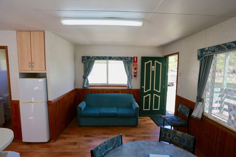Jenolan Holiday Park - Campsite - New Castle Holiday 6