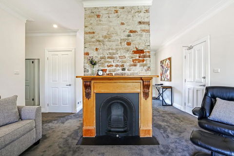 Bellevue Accommodation - New Castle Holiday 3