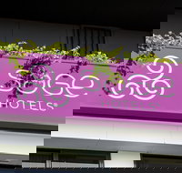 Sage Hotel James Street - New Castle Holiday